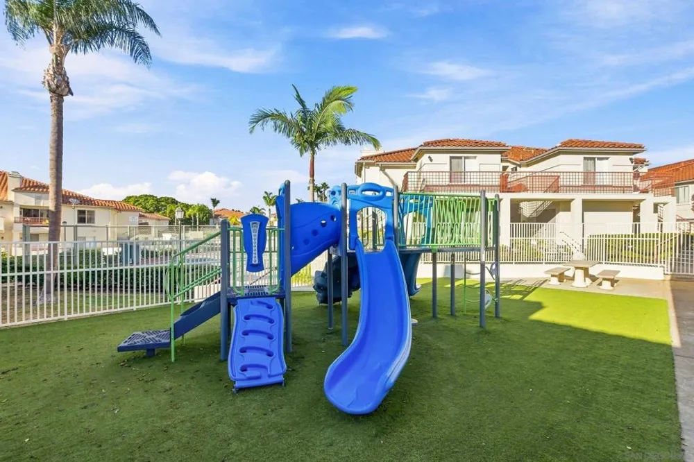 405 Stoney Point Way Unit 100 Oceanside, CA 92058