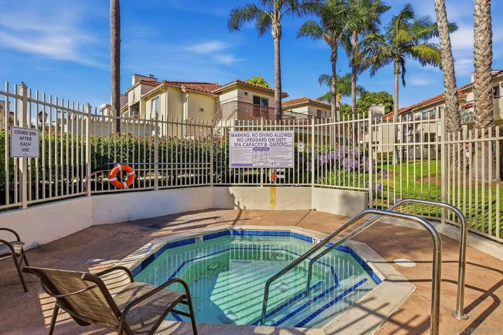 405 Stoney Point Way Unit 100 Oceanside, CA 92058
