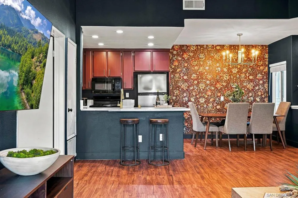 405 Stoney Point Way Unit 100 Oceanside, CA 92058