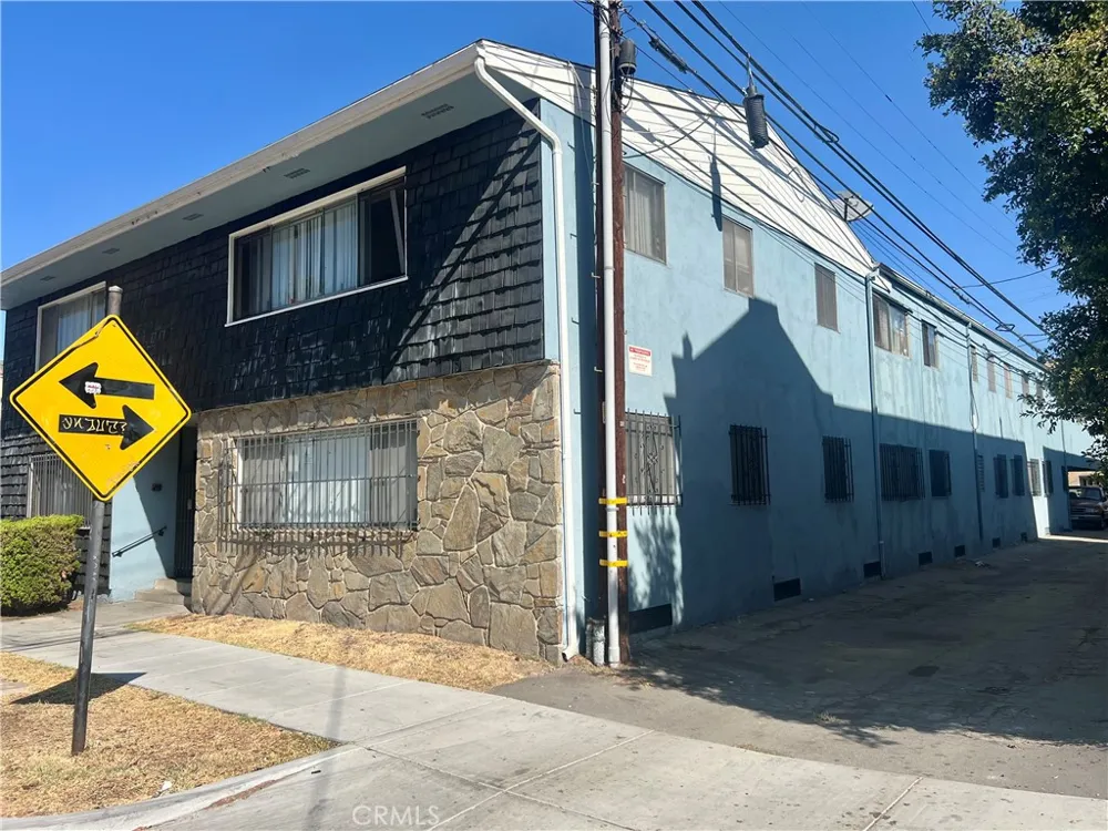 723 E 6th Long Beach, CA 90802