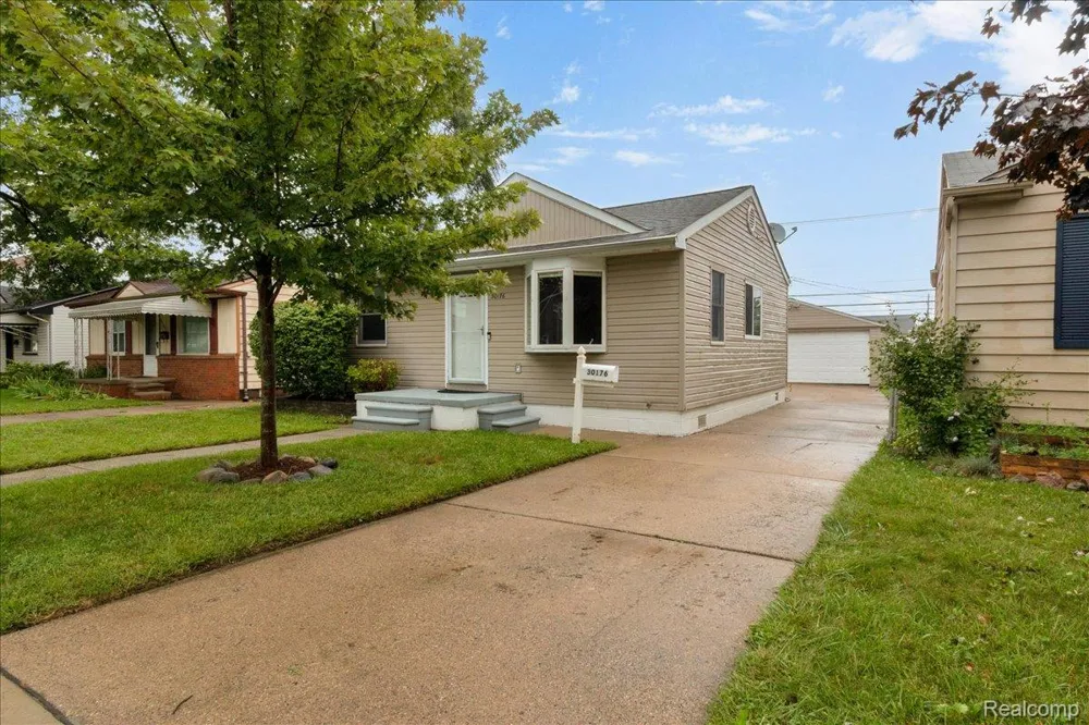 30176 Brush Street Madison Heights City, MI 48071