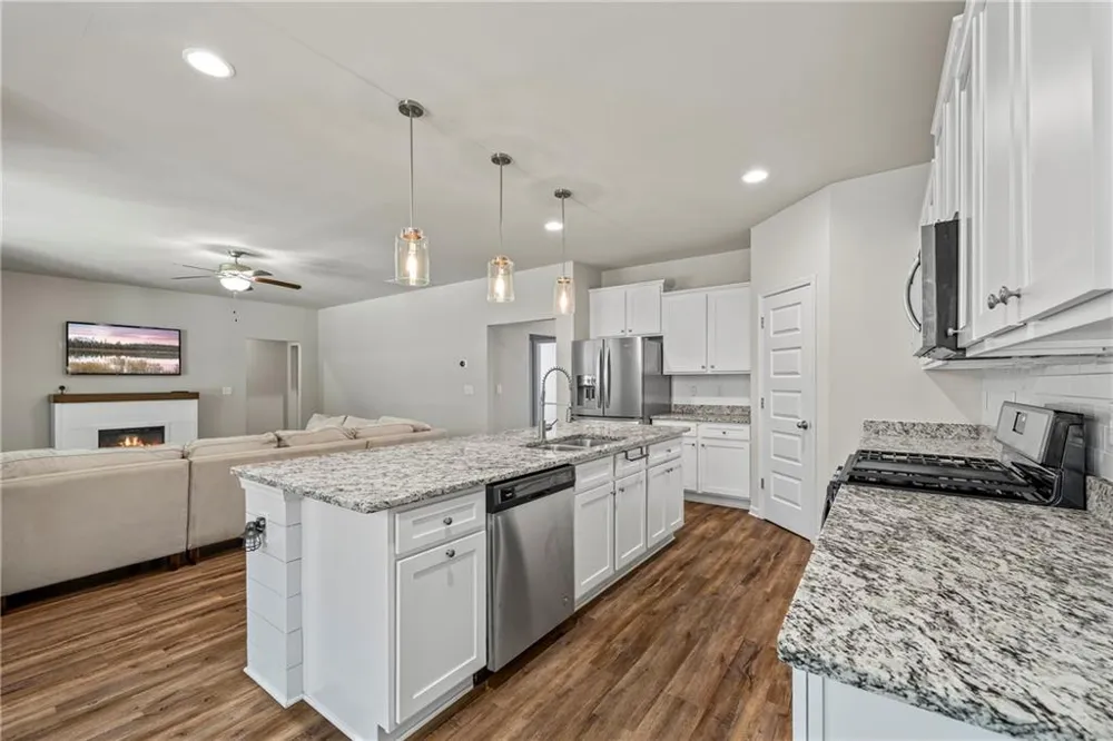 1912 Hymer Court Monroe, GA 30656