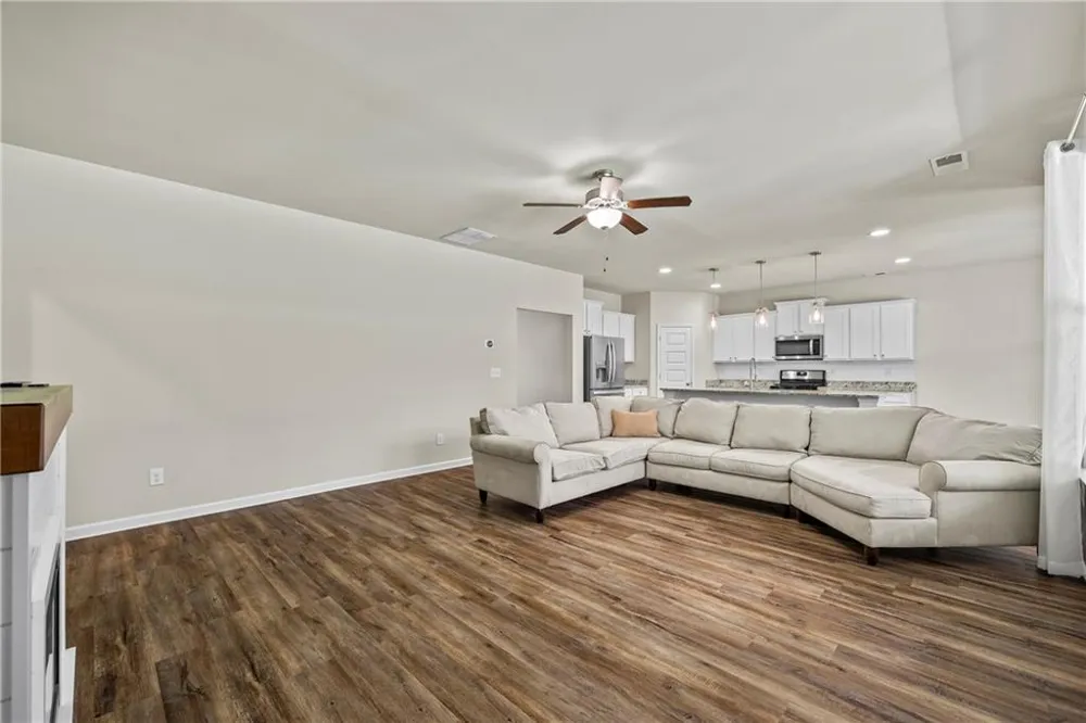 1912 Hymer Court Monroe, GA 30656