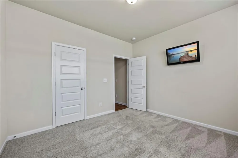 1912 Hymer Court Monroe, GA 30656