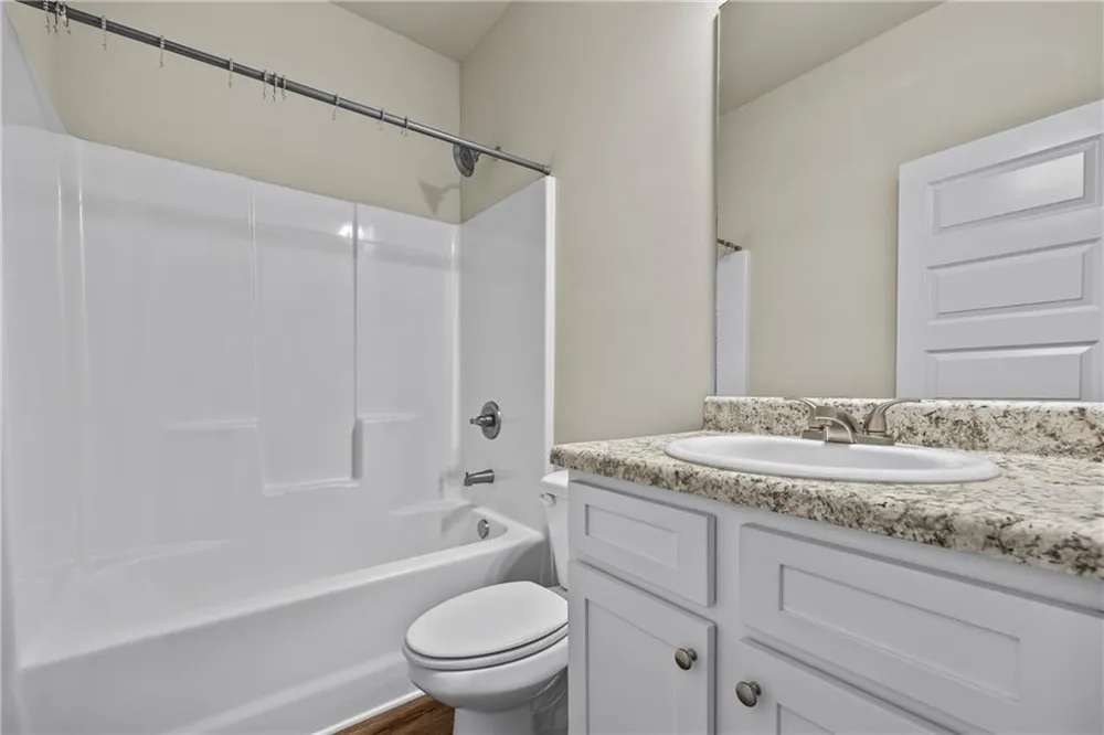 1912 Hymer Court Monroe, GA 30656