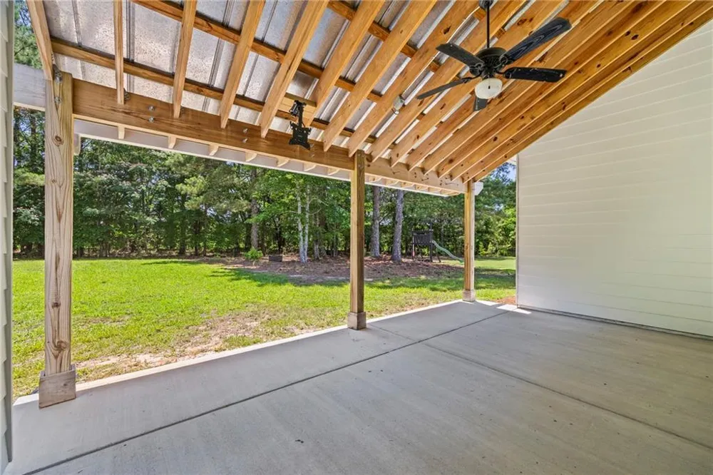 1912 Hymer Court Monroe, GA 30656
