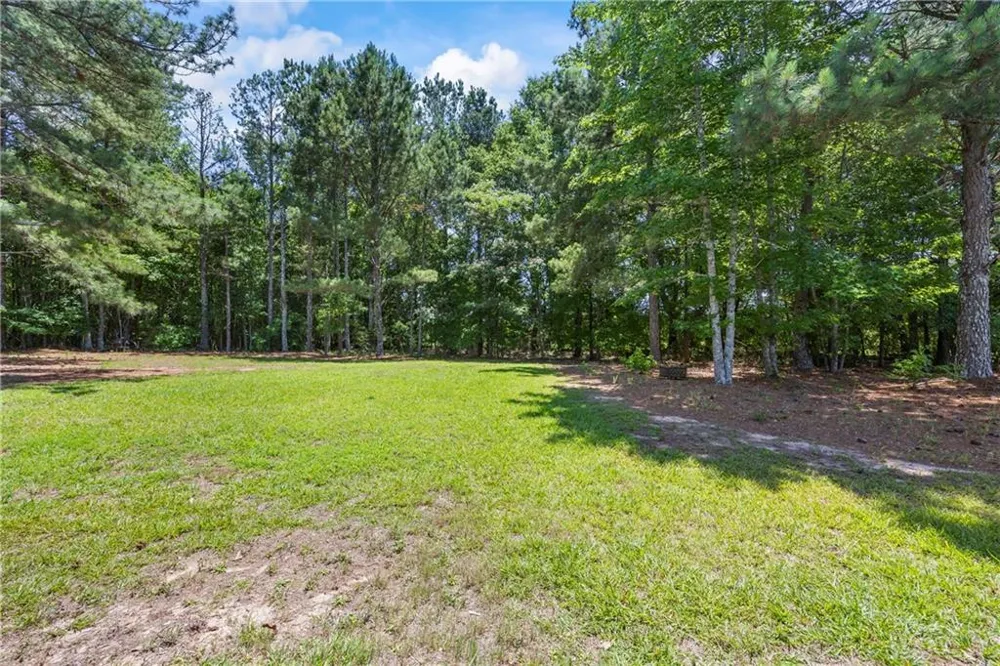 1912 Hymer Court Monroe, GA 30656