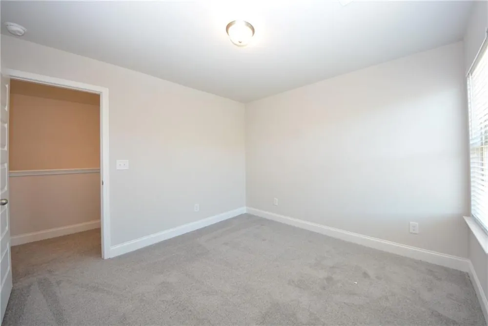 232 Hellen Valley Drive Braselton, GA 30517