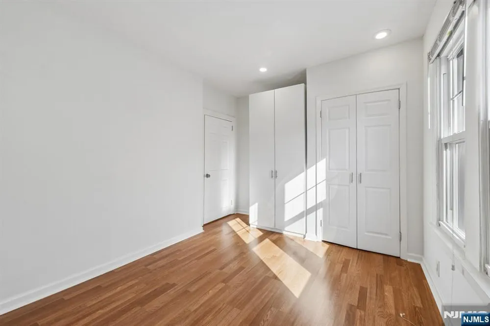 164 Washington Street Bloomfield, NJ 07003