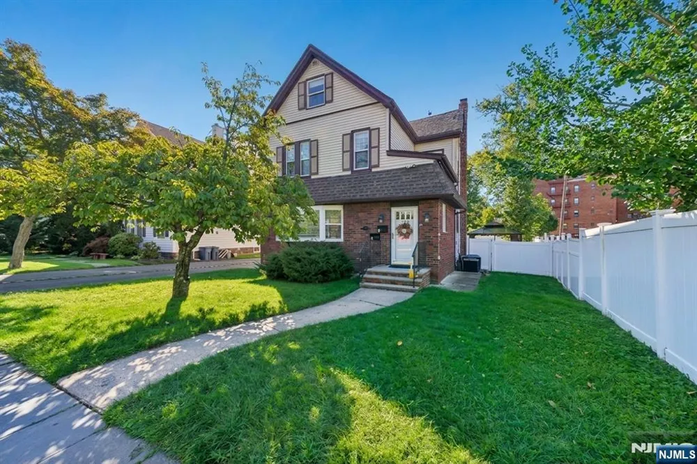164 Washington Street Bloomfield, NJ 07003