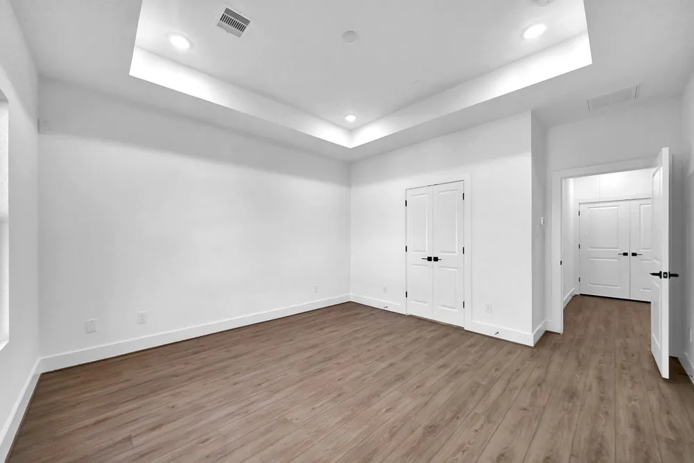 7825 Colonial Lane Houston, TX 77051