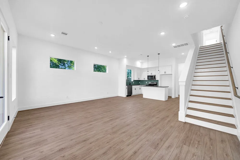 7825 Colonial Lane Houston, TX 77051
