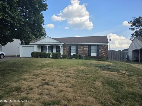 8362 Laurett Cove
