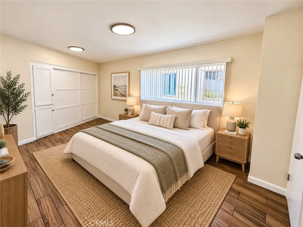 10203 England Avenue Inglewood, CA 90303