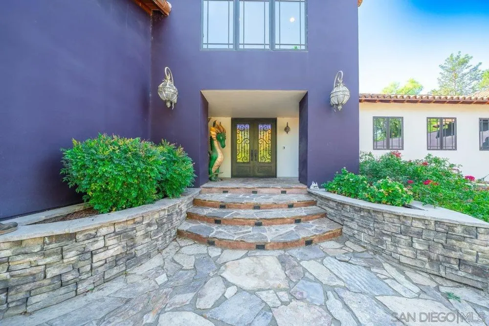 15625 Mussey Grade Rd Ramona, CA 92065