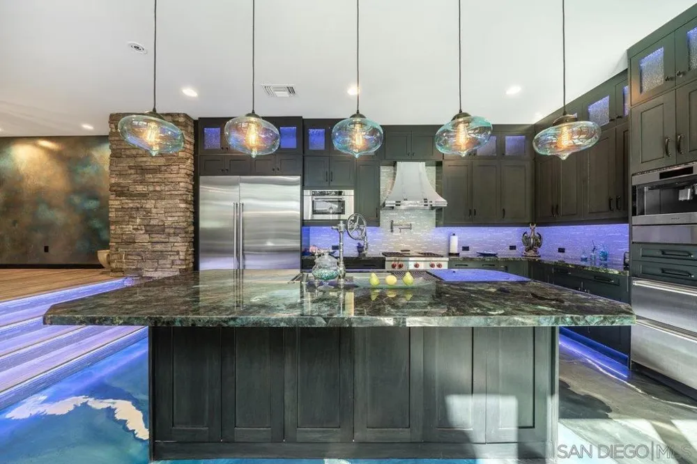 15625 Mussey Grade Rd Ramona, CA 92065