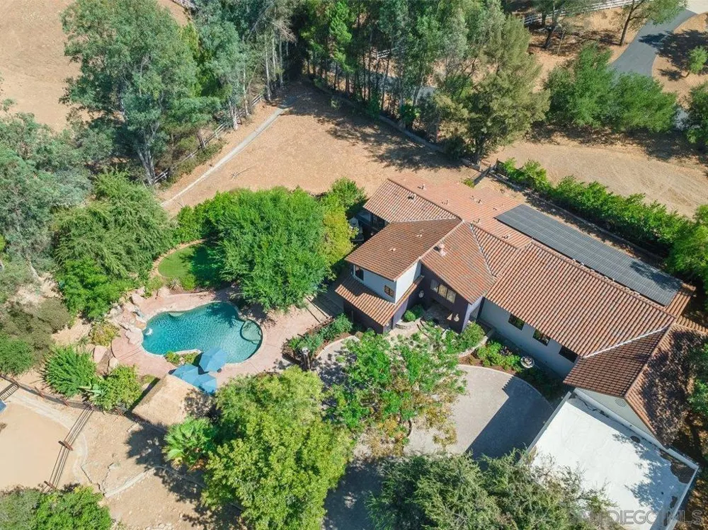 15625 Mussey Grade Rd Ramona, CA 92065