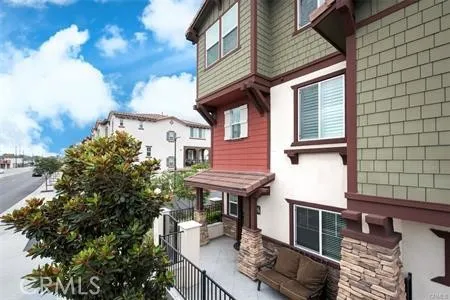 706 S Euclid Fullerton, CA 92832