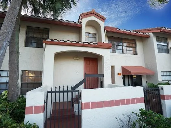 1108 CONGRESSIONAL WAY #1108 Deerfield Beach, FL 33442