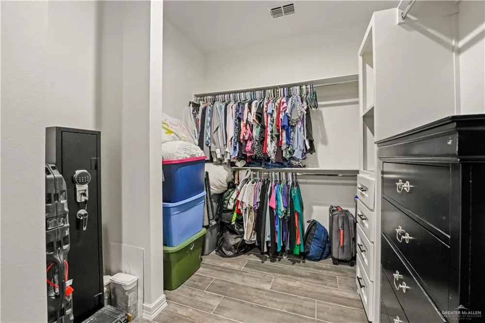 2811 Kingdom Drive Weslaco, TX 78599