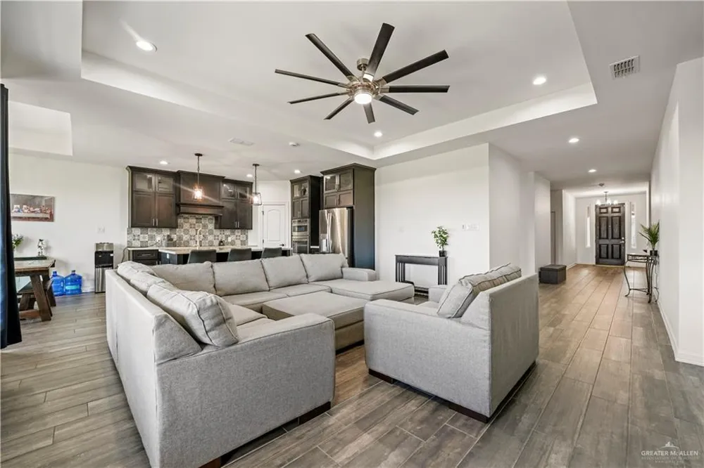 2811 Kingdom Drive Weslaco, TX 78599