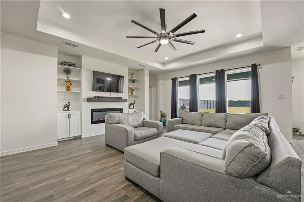 2811 Kingdom Drive Weslaco, TX 78599