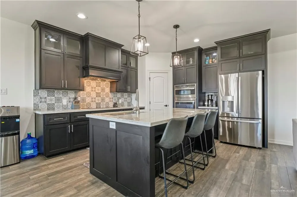 2811 Kingdom Drive Weslaco, TX 78599