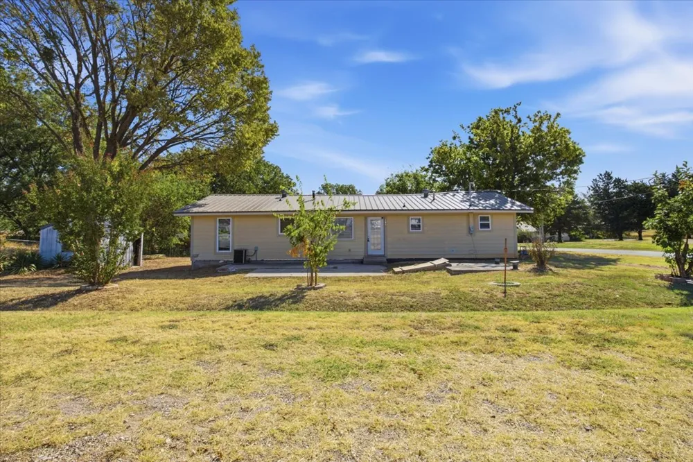 101 Division Street Asher, OK 74826