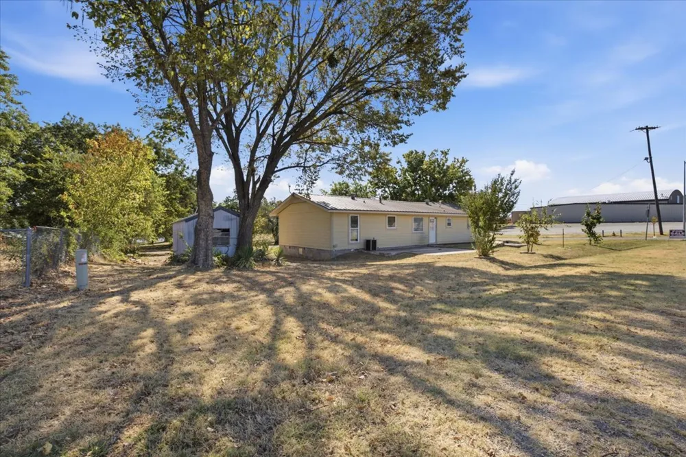101 Division Street Asher, OK 74826