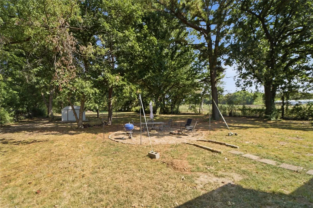 5715 Lewis Avenue Tulsa, OK 74130