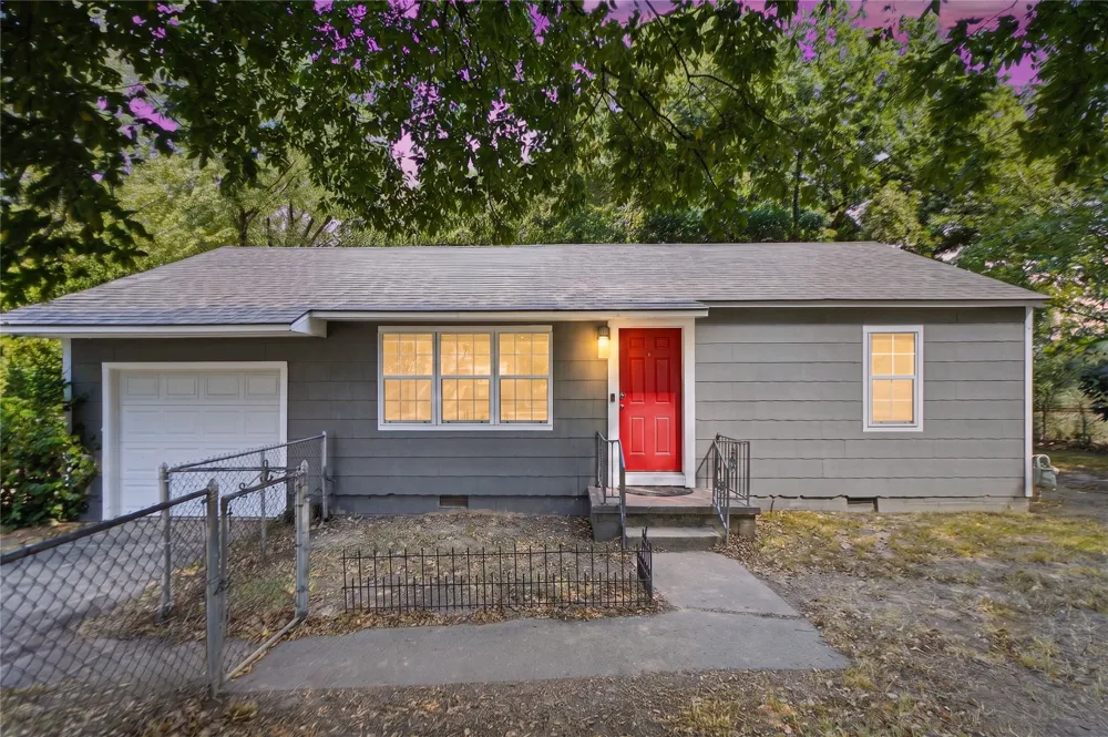 5715 Lewis Avenue Tulsa, OK 74130