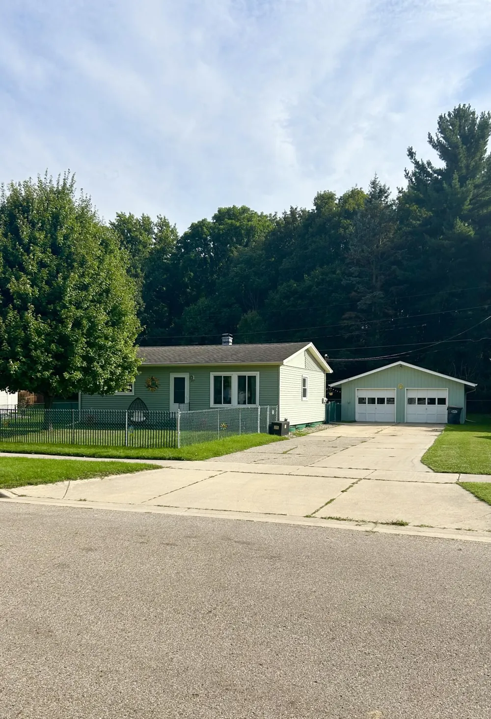 380 Cherry Street Coloma City, MI 49038