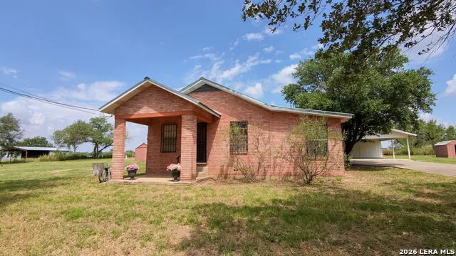11635 BRIGGS RD Atascosa, TX 78002