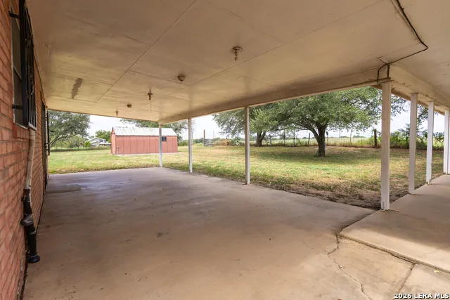 11635 BRIGGS RD Atascosa, TX 78002