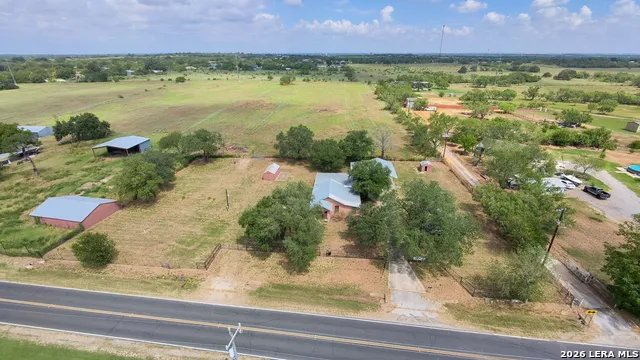 11635 BRIGGS RD Atascosa, TX 78002