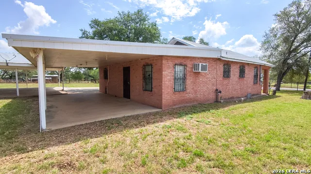 11635 BRIGGS RD Atascosa, TX 78002