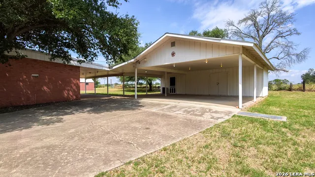11635 BRIGGS RD Atascosa, TX 78002