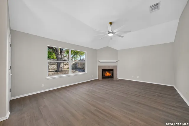 1017 SUMMER HAVEN LN Schertz, TX 78154