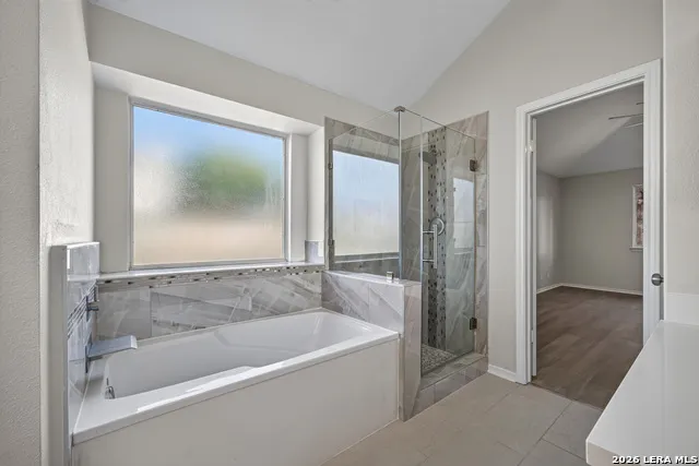 1017 SUMMER HAVEN LN Schertz, TX 78154