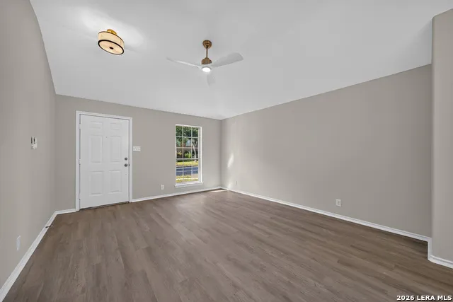 1017 SUMMER HAVEN LN Schertz, TX 78154