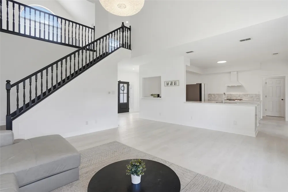 1415 Sutton Drive Carrollton, TX 75006