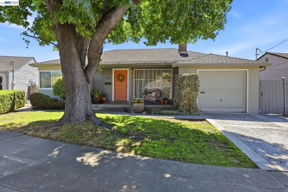 158 Via Bolsa San Lorenzo, CA 94580