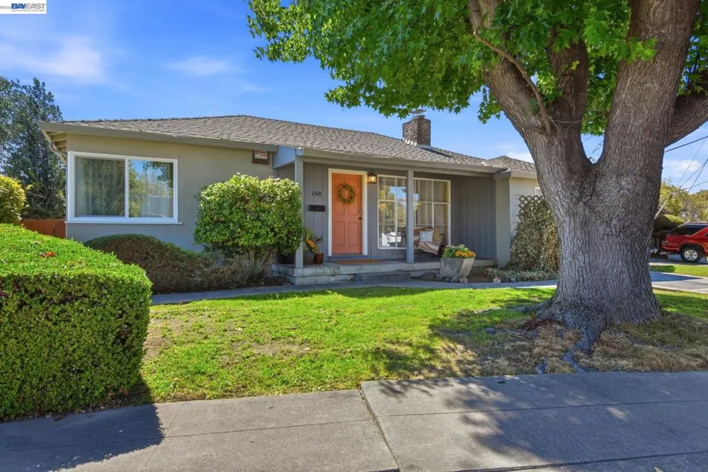 158 Via Bolsa San Lorenzo, CA 94580