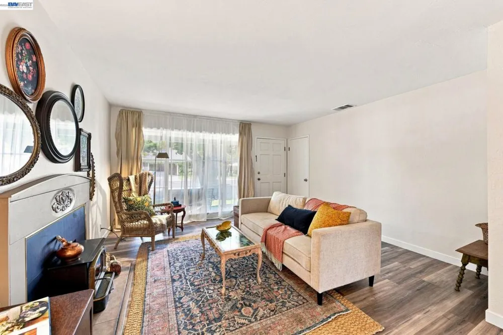 158 Via Bolsa San Lorenzo, CA 94580