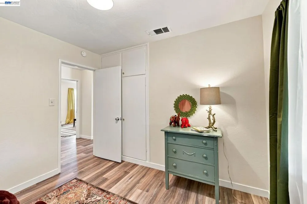158 Via Bolsa San Lorenzo, CA 94580