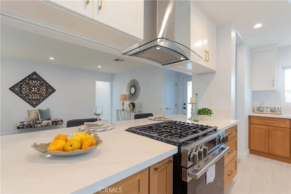 8363 Palais Stanton, CA 90680