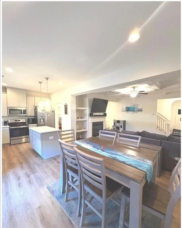 7618 Avalon Boulevard Fairburn, GA 30213