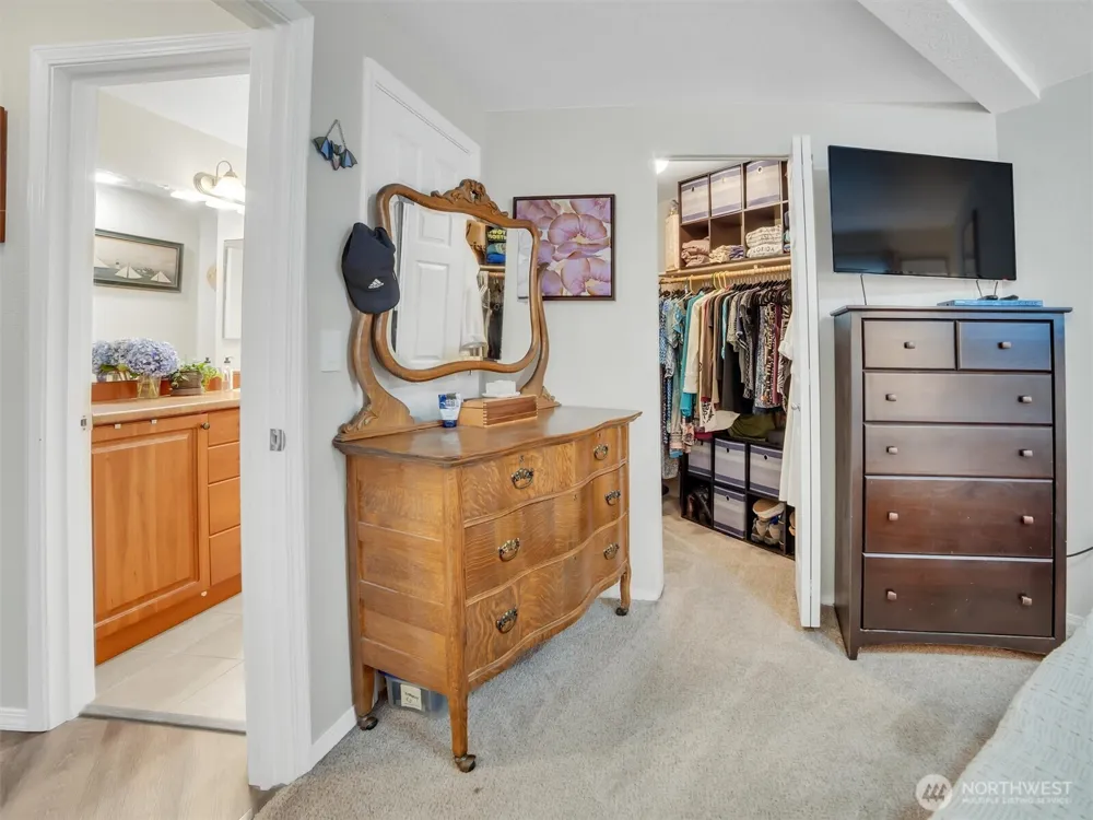 15433 Country Club Drive #C104 Mill Creek, WA 98012