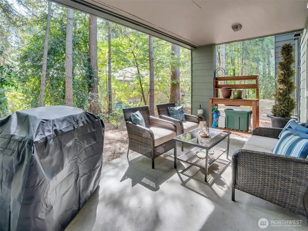 15433 Country Club Drive #C104 Mill Creek, WA 98012