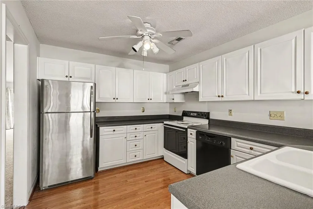 3616 Rising River Lane Greensboro, NC 27409